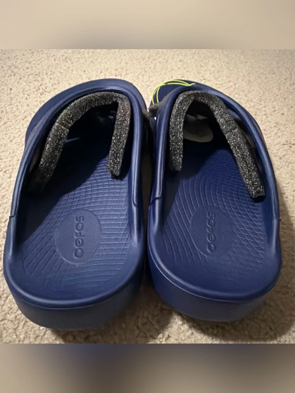 OOFOS Men’s 10 Women’s 12 OORIGINAL Recovery Sandal Flip Flop Style #1000 NEW
